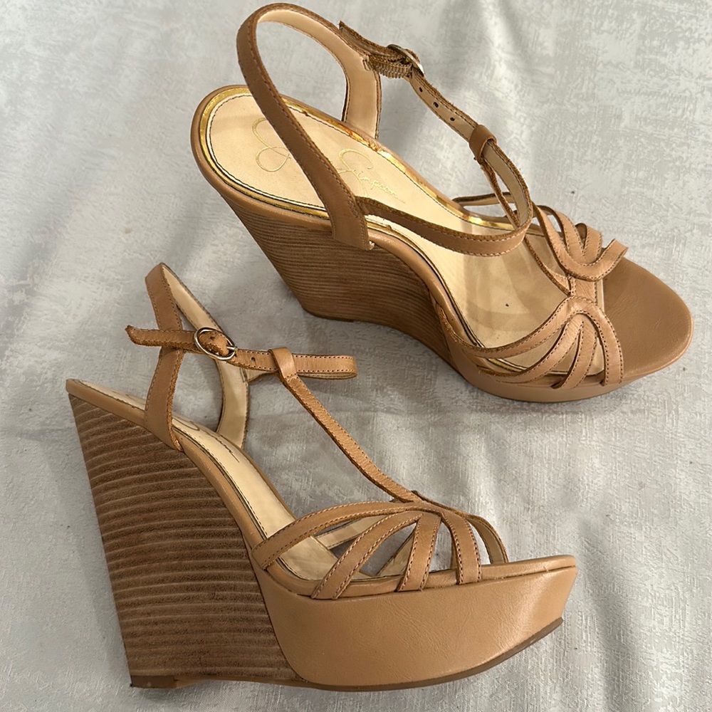 Jessica Simpson wedges!